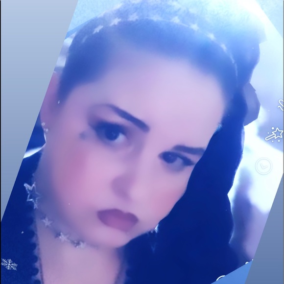 Meet your Posher, Jennifer - Picture 8 of 8